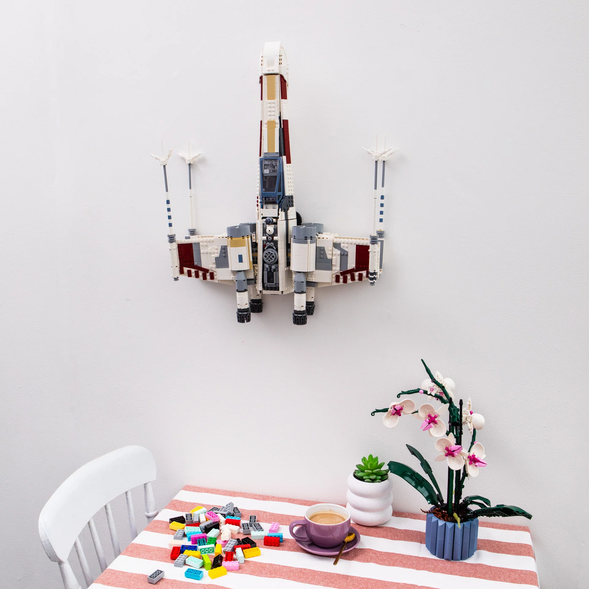 Wall Mount Compatible with LEGO Star Wars 75355 UCS X-Wing - Image 3