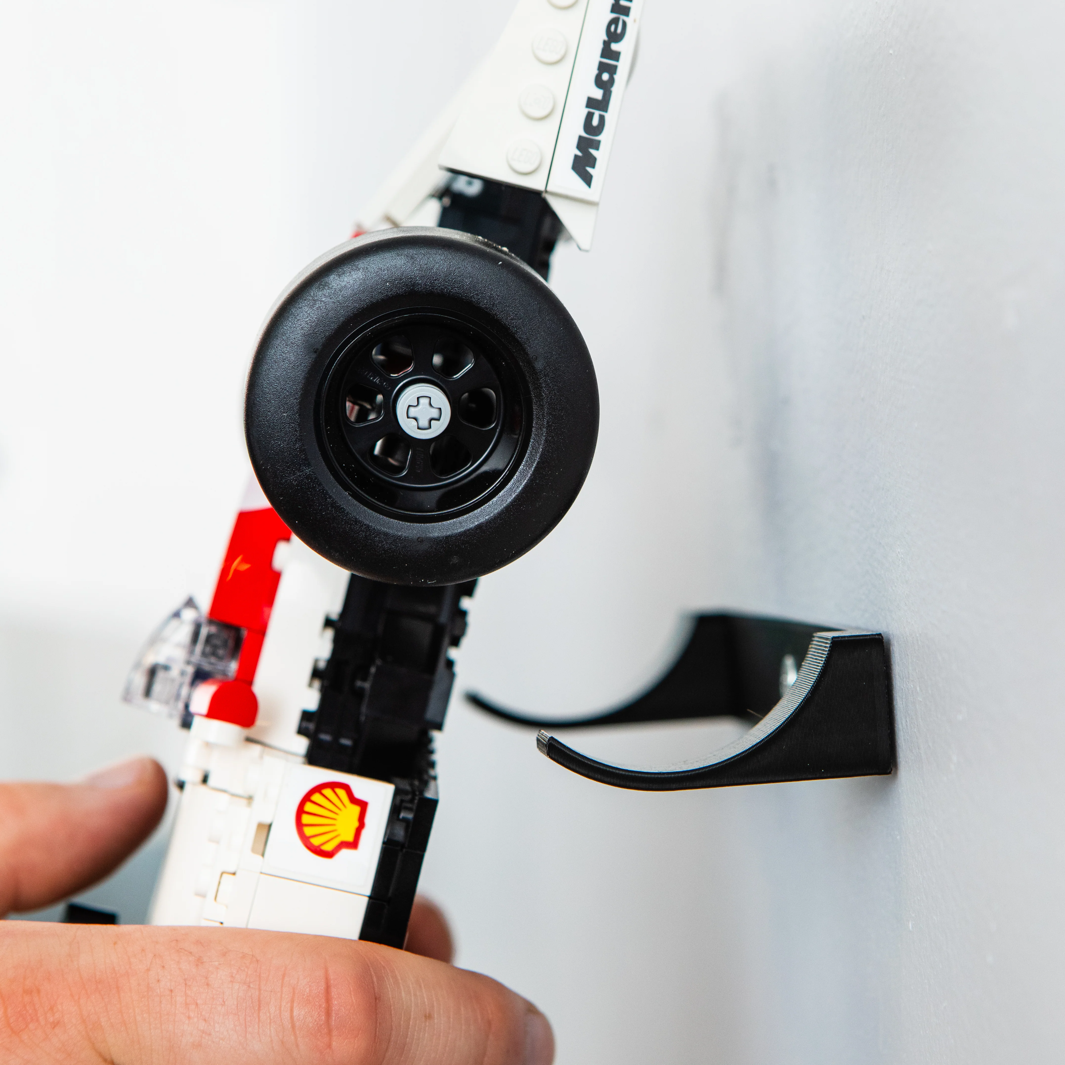 Wall Mount For LEGO 10330 Icons McLaren MP4/4 - Image 3